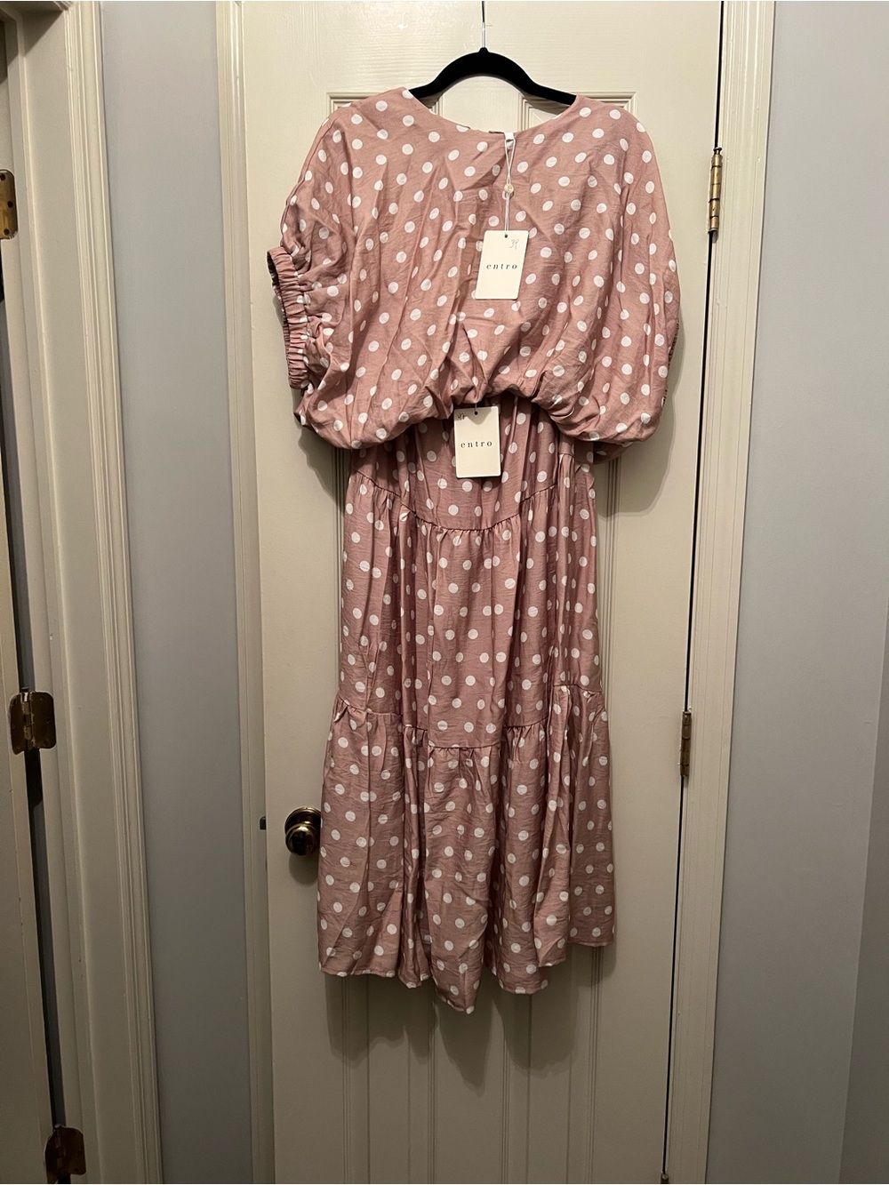 Entro Women’s Latte Polka Dot cropped blouse size S & skirt size M.